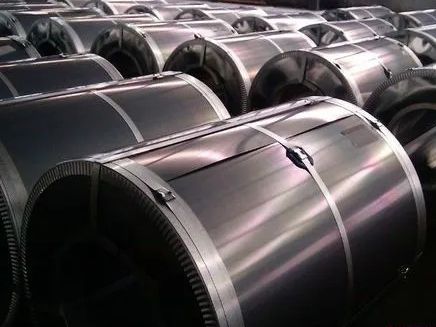 首鋼股份：1月新能源汽車用電工鋼銷量同比增約33%，預(yù)計國內(nèi)鋼材價格經(jīng)過短期調(diào)整后震蕩偏強(qiáng)運行